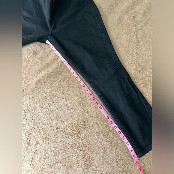 NYDJ Alina leggings. Good condition - Picture 3 of 4